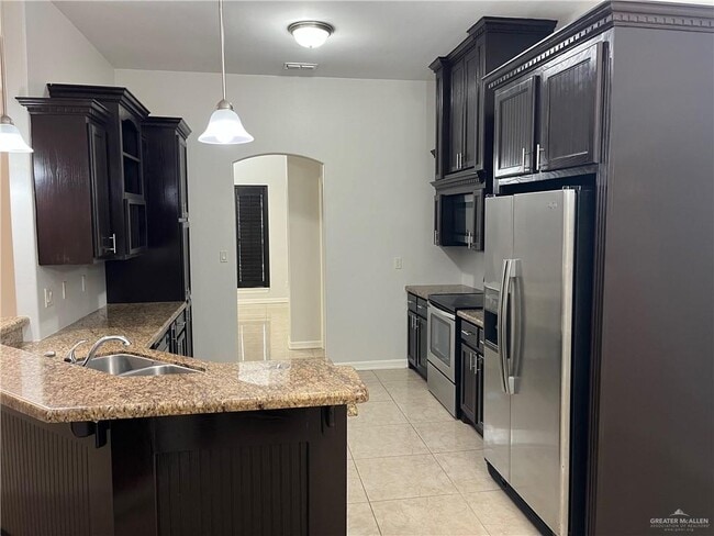 Building Photo - 3012 La Puerta Ave