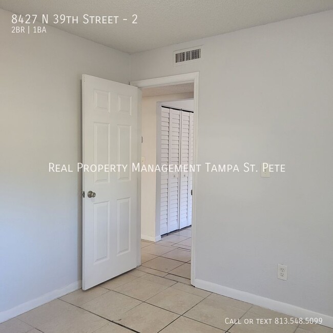 Building Photo - 8427 N 39th St