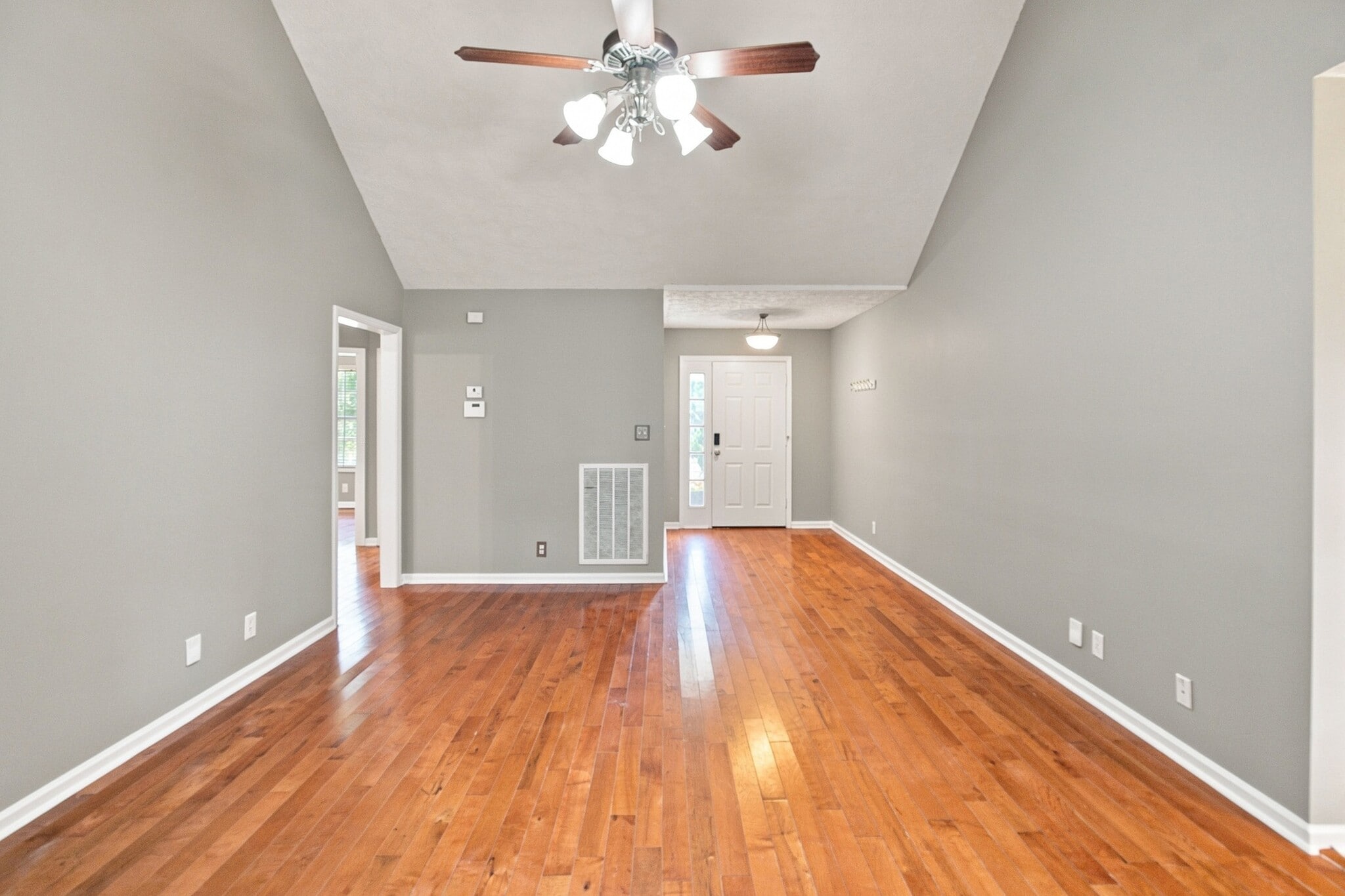 Building Photo - 1457 Cedar Springs Cir
