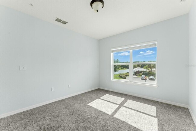 Building Photo - 6524 S Goldenrod Rd