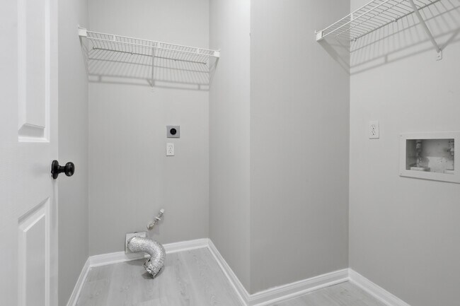 Building Photo - 17003 Analisa Cir