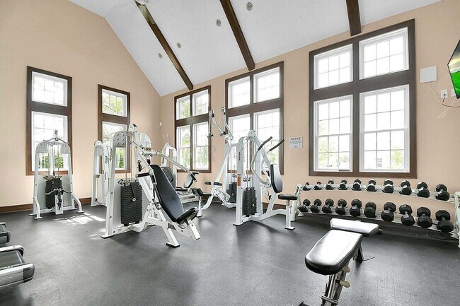 Building Photo - 5967 Canyon Creek Dr