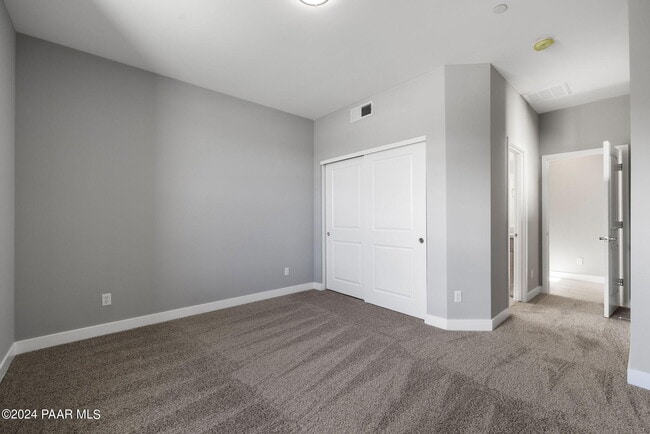 Building Photo - 1330 Rockwood Dr