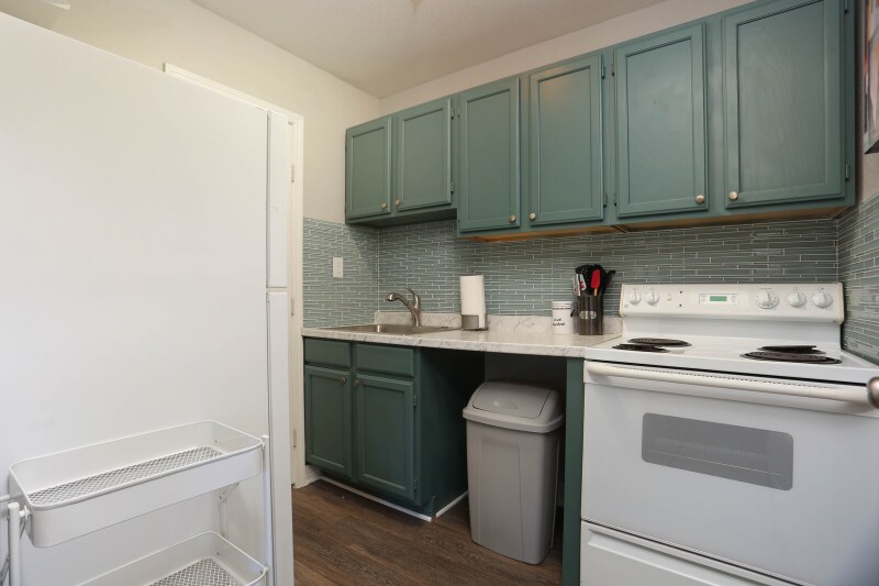 Building Photo - 9011 Welles Way