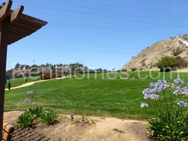 Building Photo - 2802 Piantino Cir