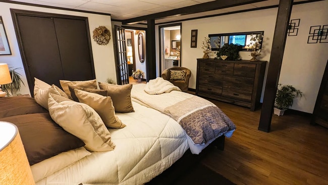 Building Photo - 35 Parmenter Ter