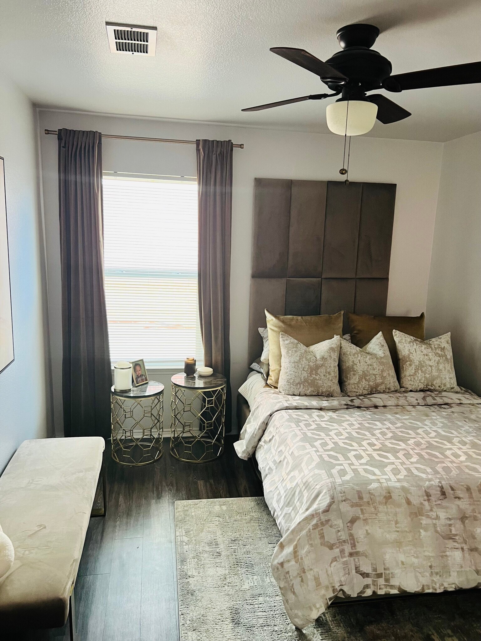 Building Photo - 1308 Devine Drive