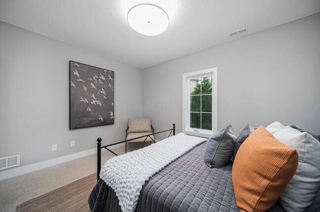 Building Photo - 1474 Dogwood Lp