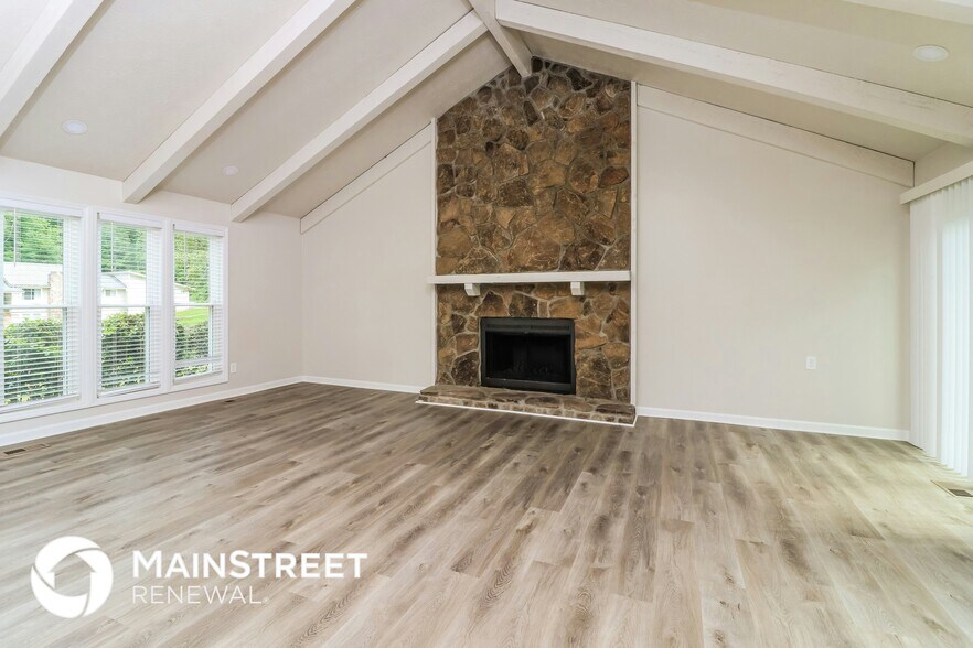 Building Photo - 517 Benson Hurst Dr SW