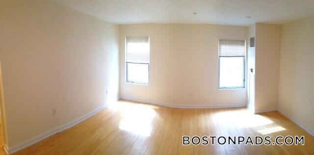 Building Photo - 40 Boylston St