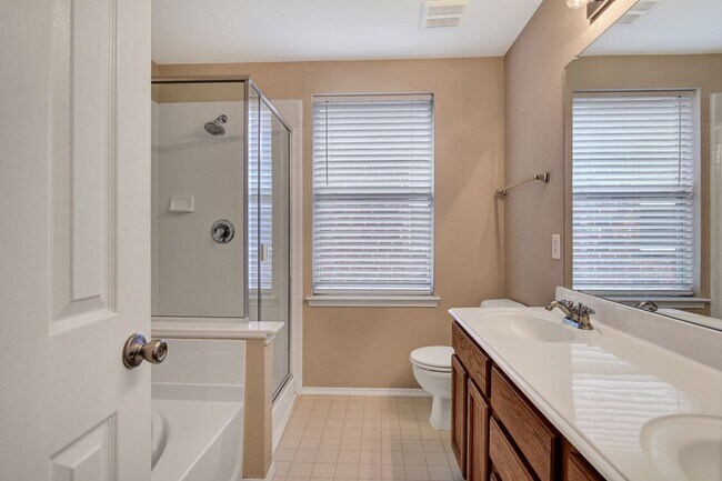 Building Photo - North McKinney Beauty