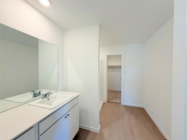 Building Photo - 9311 Speckled Trout Dr