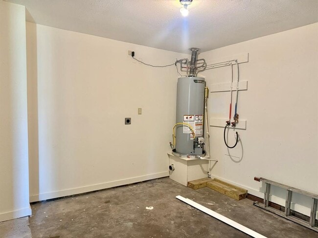 Building Photo - 5218 Canterway Dr