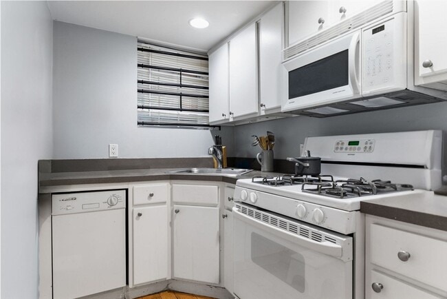 Building Photo - 1170 Massachusetts Ave