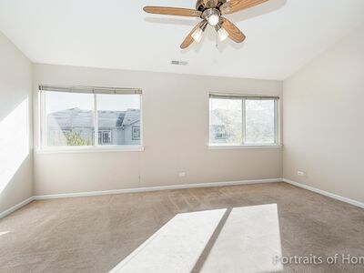 Building Photo - 1086 Park Hill Cir