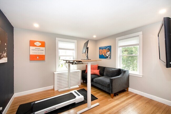 Building Photo - 75 Tower Ave