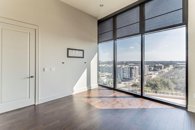 Building Photo - Exclusive wastside condo now available!