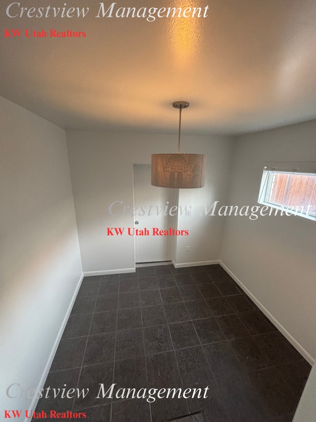 Building Photo - Marmalade Square