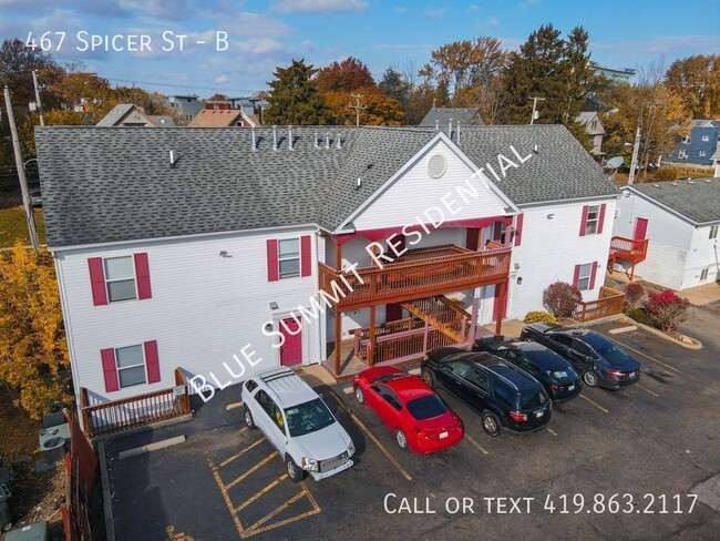 Building Photo - 467 Spicer Street