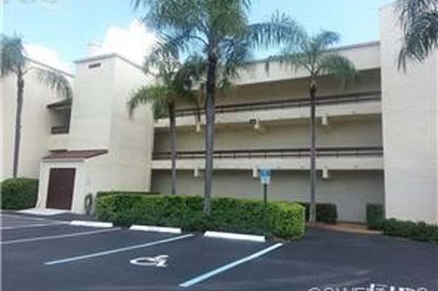 Building Photo - 3635 Boca Ciega Dr