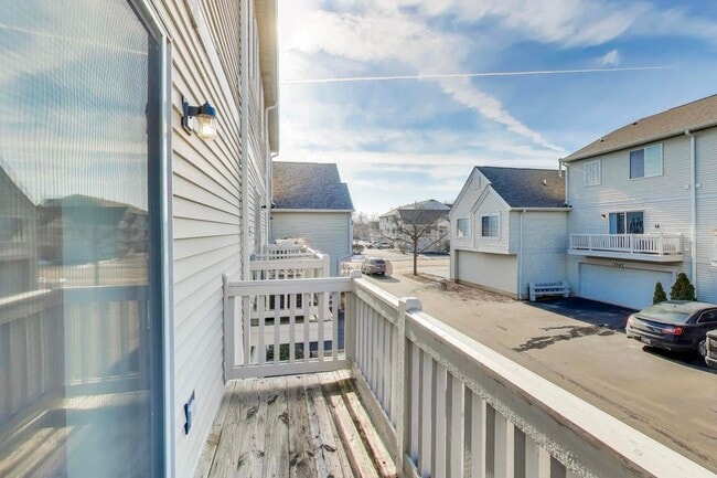 Building Photo - 3357 Ravinia Cir