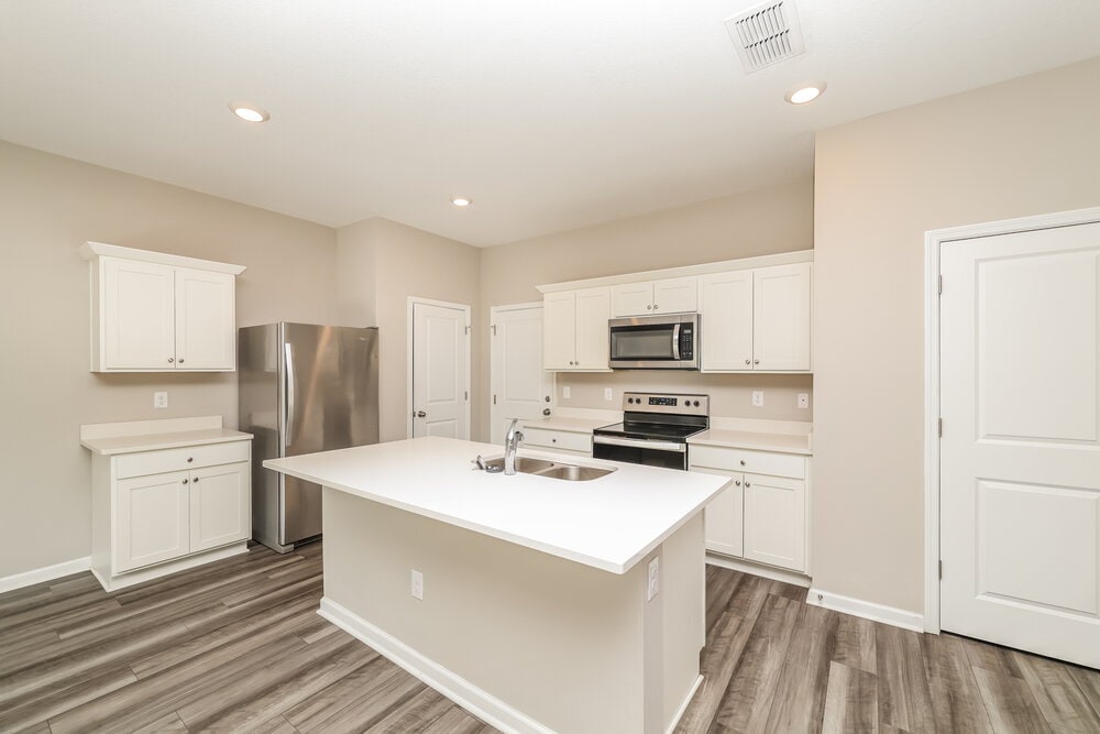 Building Photo - 2052 Harris Hawk Ave