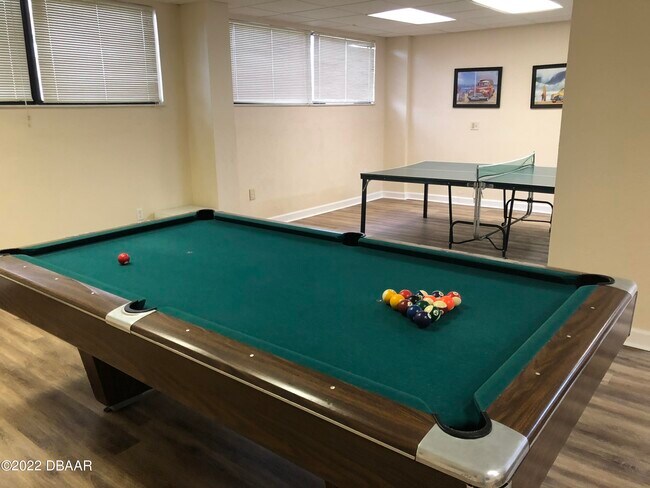 Building Photo - 1415 Ocean Shore Blvd