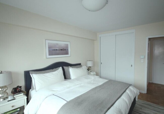 Building Photo - 2 bedroom in New York NY 10014