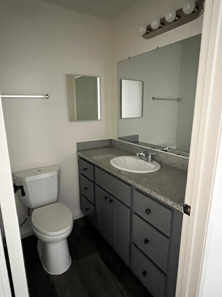 Building Photo - 2839 Francis Ave