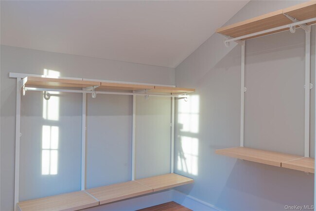 Building Photo - 85 Cannon St