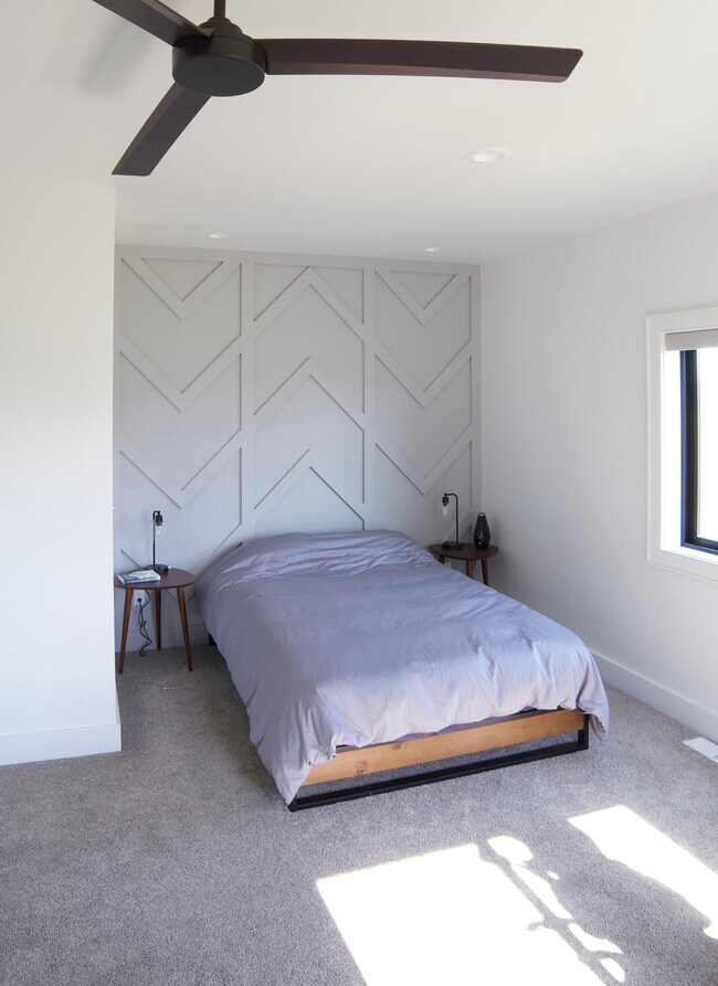 Building Photo - 1830 22nd St S