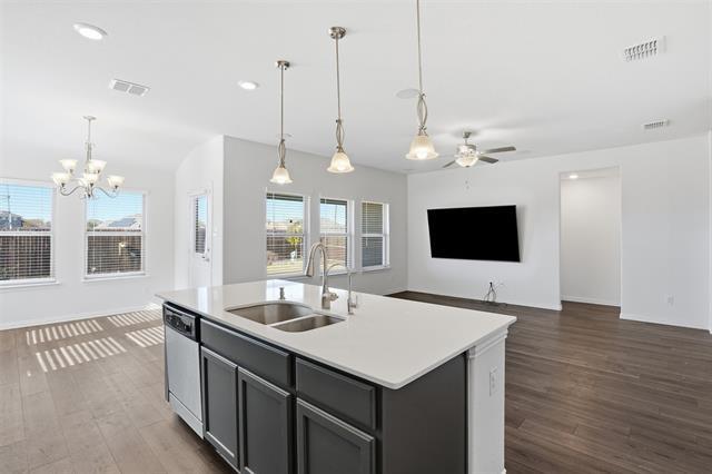 Building Photo - 9110 S Field Ln