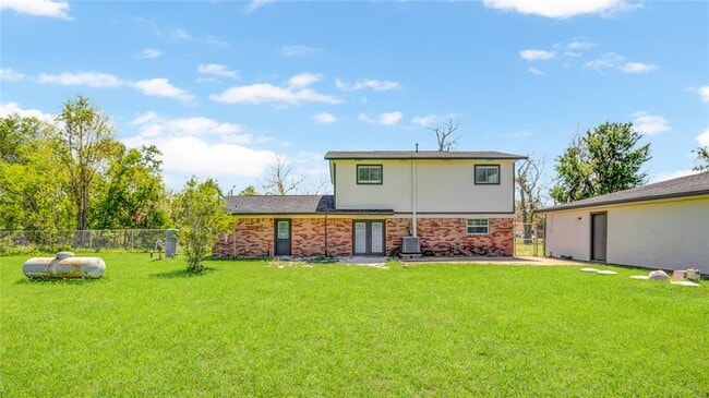 Building Photo - 2708 County Rd 686
