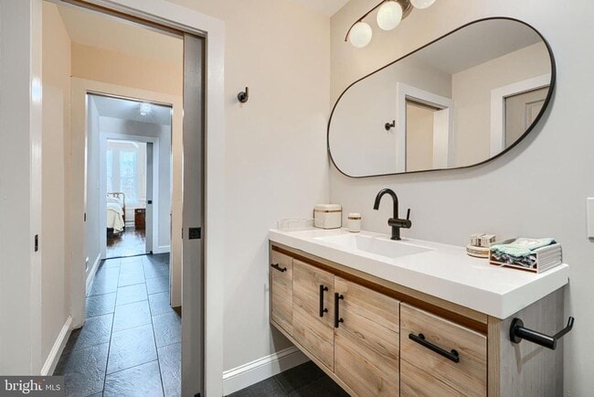 Building Photo - 2630 E Baltimore St