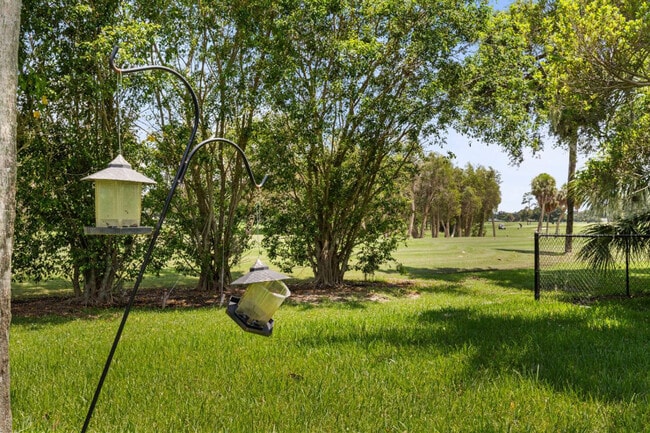 Building Photo - 460 Magellan Dr