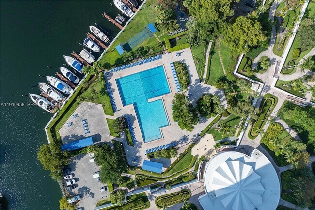 Building Photo - 500 Three Islands Boulevard