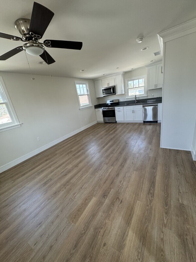 Building Photo - Brand New 2BR/1BA with Downtown LA Views i...