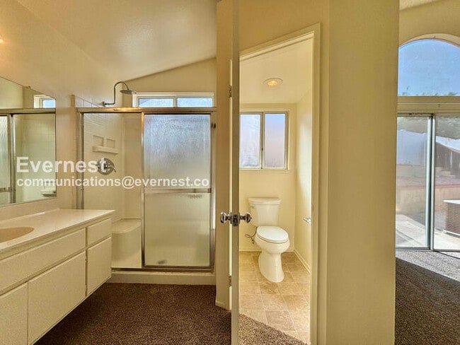 Building Photo - 27305 Uppercrest Ct