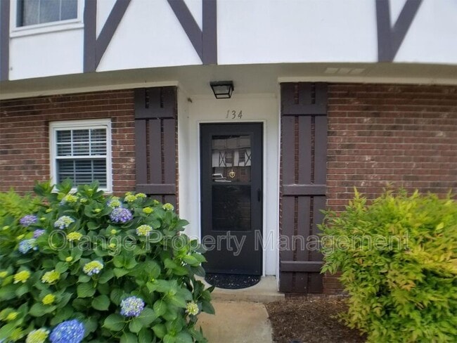 Building Photo - 1108 Tiger Blvd