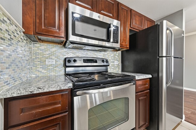 Building Photo - 3525 Sage Rd