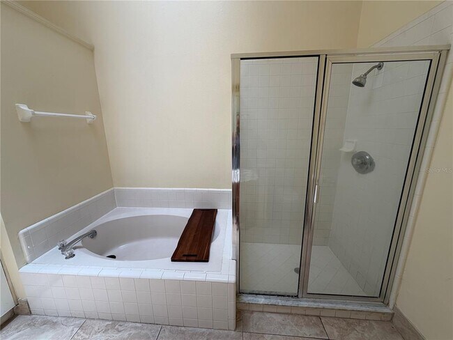 Building Photo - 362 Lexingdale Dr