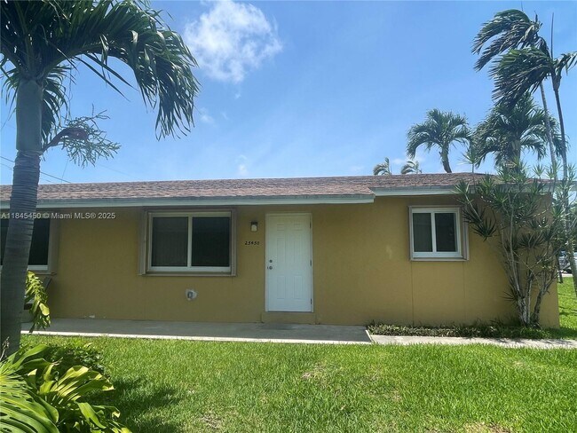 Primary Photo - 25450 SW 107th Ave