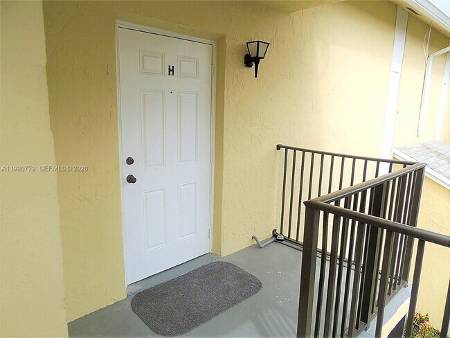 Building Photo - 1150 N Liberty Ave