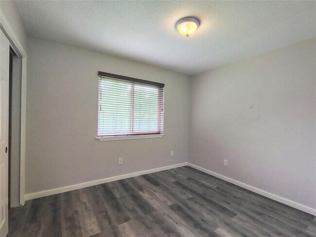 Building Photo - 2546 Long Reach Dr