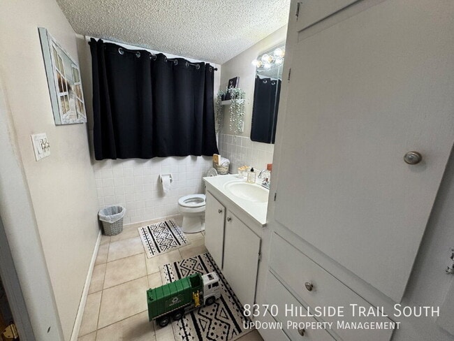 Building Photo - 8370 Hillside Trail S