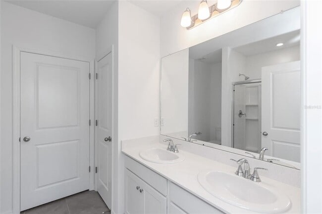 Building Photo - 6773 Branham Mill Ct