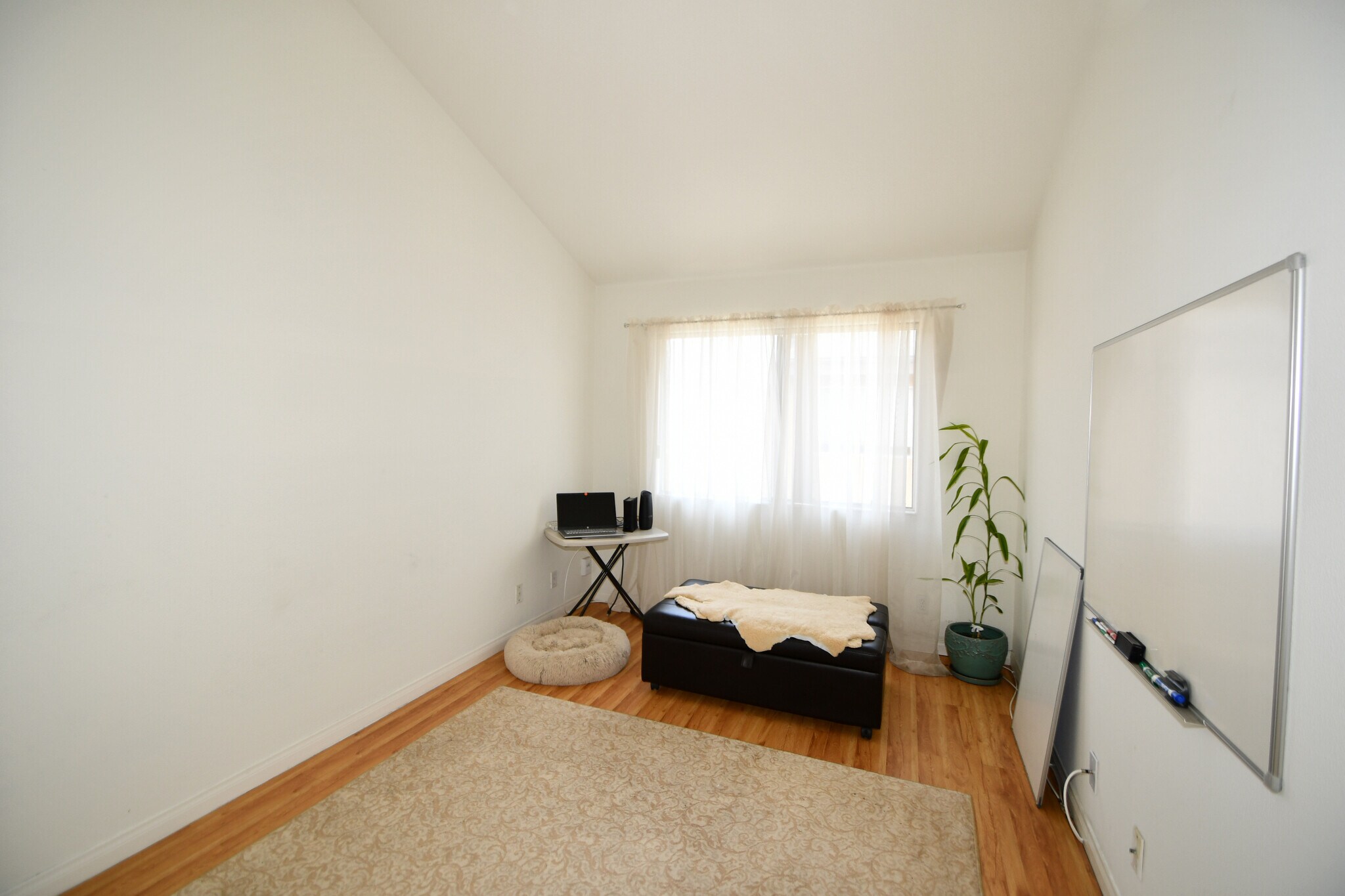 Building Photo - 1126 W 228th St