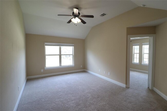 Building Photo - 8411 Creekside Timbers Dr