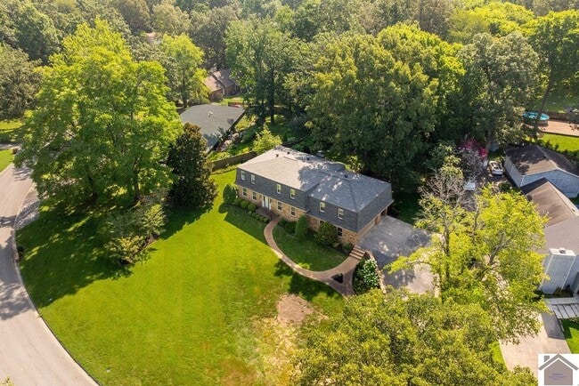 Building Photo - 51 Martin Cir