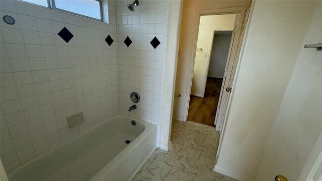 Building Photo - 13623 Eldridge Springs Way